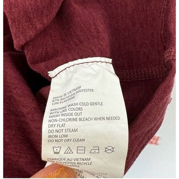 PRANA Ice Flow Long Sleeve Turtle Neck Lightweight Base Layer Warm Mulberry XL - Picture 7 of 7